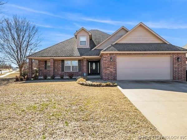 14560 Jordan Court, Glenpool, OK 74033