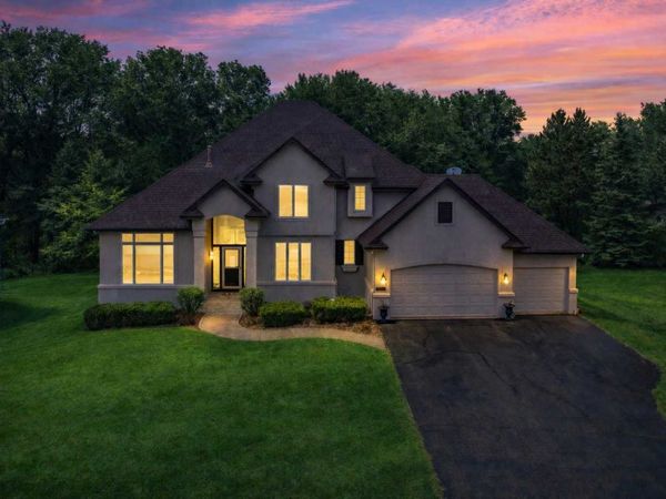14638 Boulder Pointe Road, Eden Prairie, MN 55347