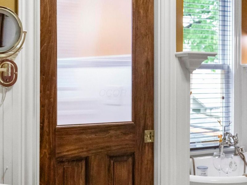 1042 Neil Avenue, Columbus, OH 43201 Photo 28