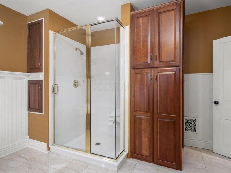 1042 Neil Avenue, Columbus, OH 43201 Photo 29