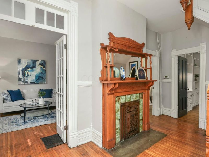 1042 Neil Avenue, Columbus, OH 43201 Photo 5