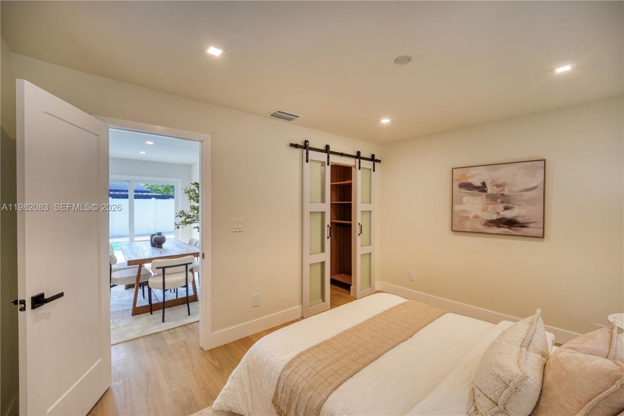 1524 NE 31st Ct , Pompano Beach, FL 33064 Photo