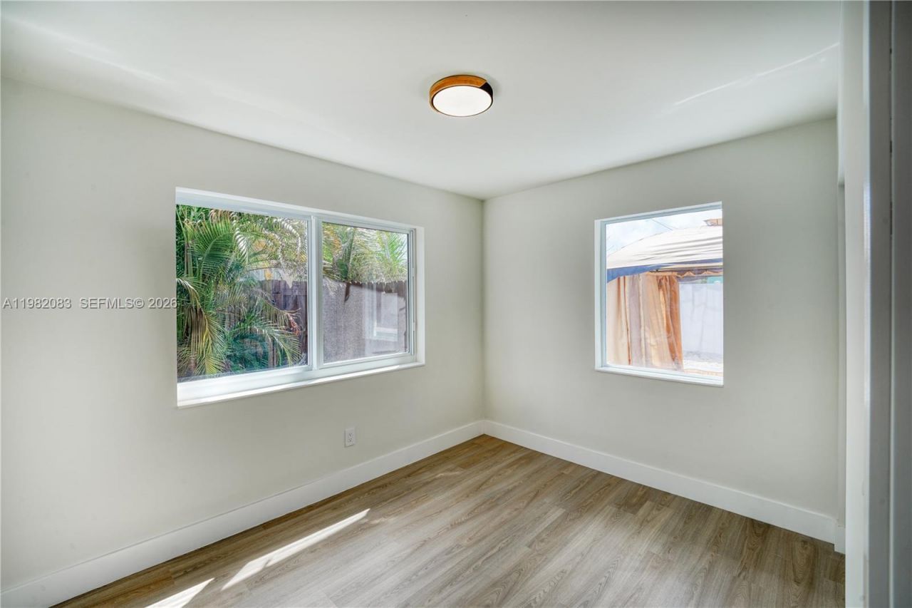 1524 NE 31st Ct , Pompano Beach, FL 33064 Photo