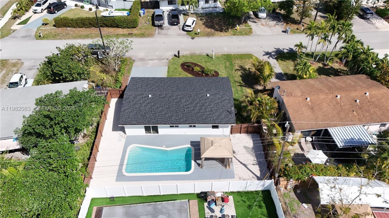 1524 NE 31st Ct , Pompano Beach, FL 33064 Photo