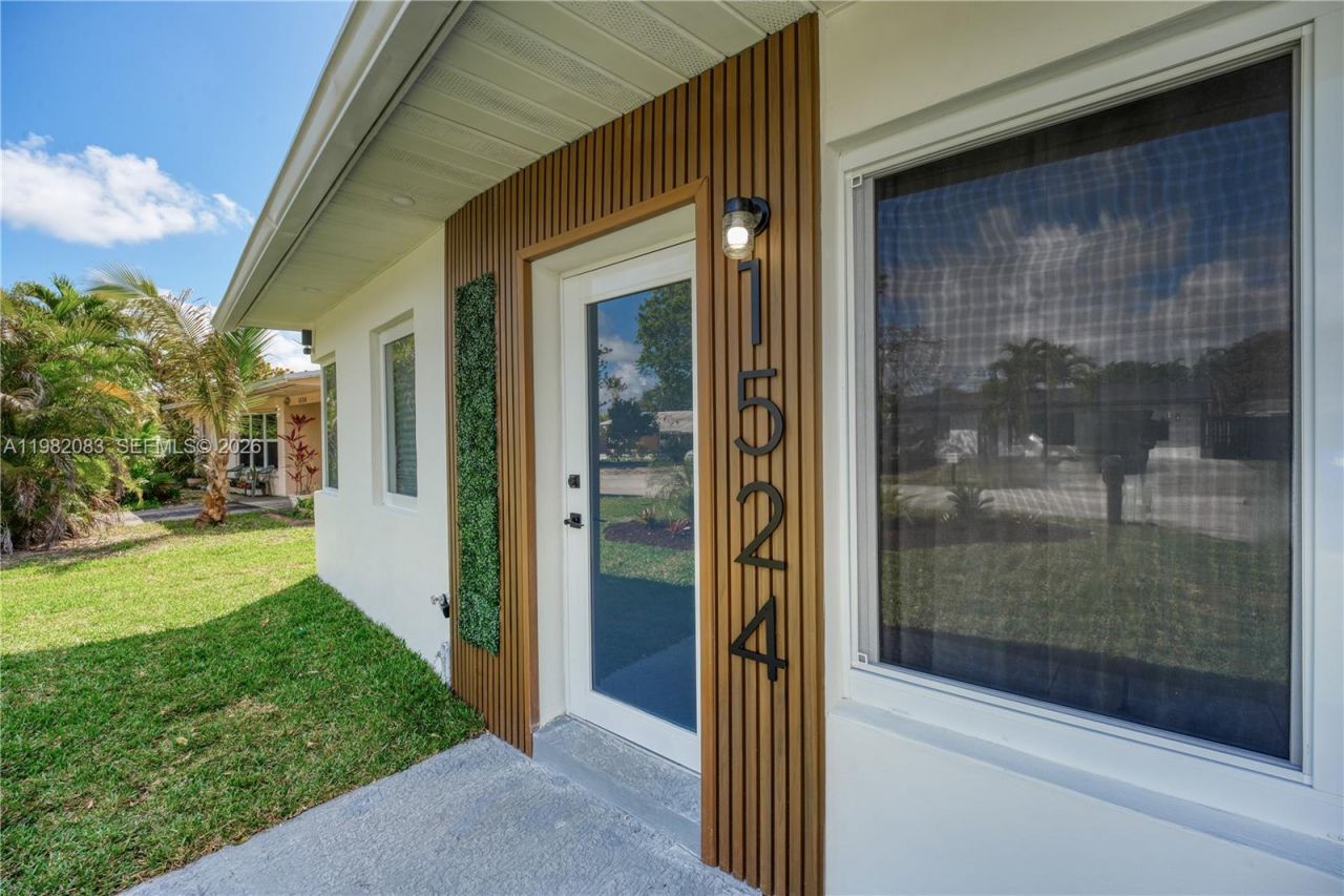 1524 NE 31st Ct , Pompano Beach, FL 33064 Photo