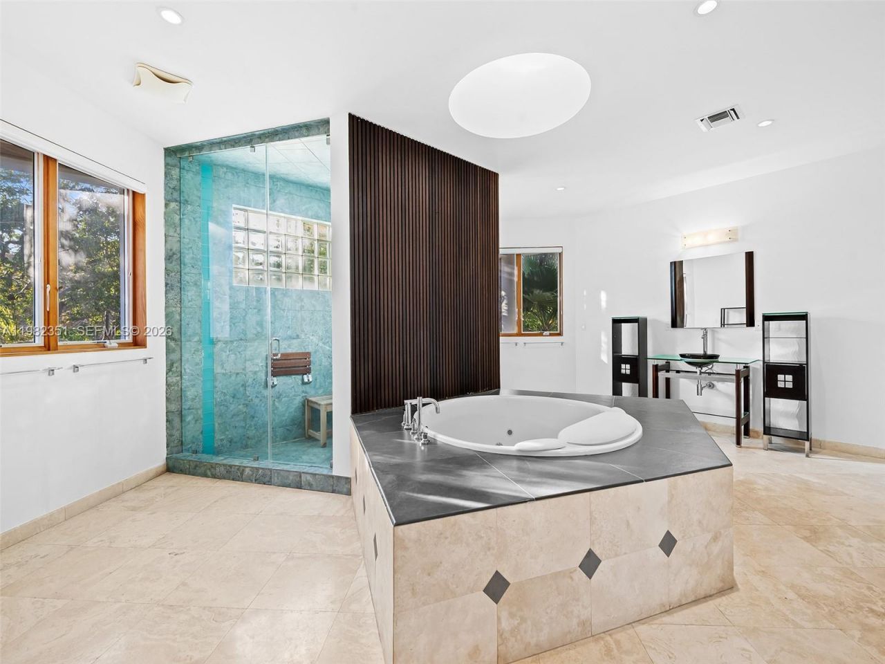 450 Victoria Ter, Fort Lauderdale, FL 33301 Photo