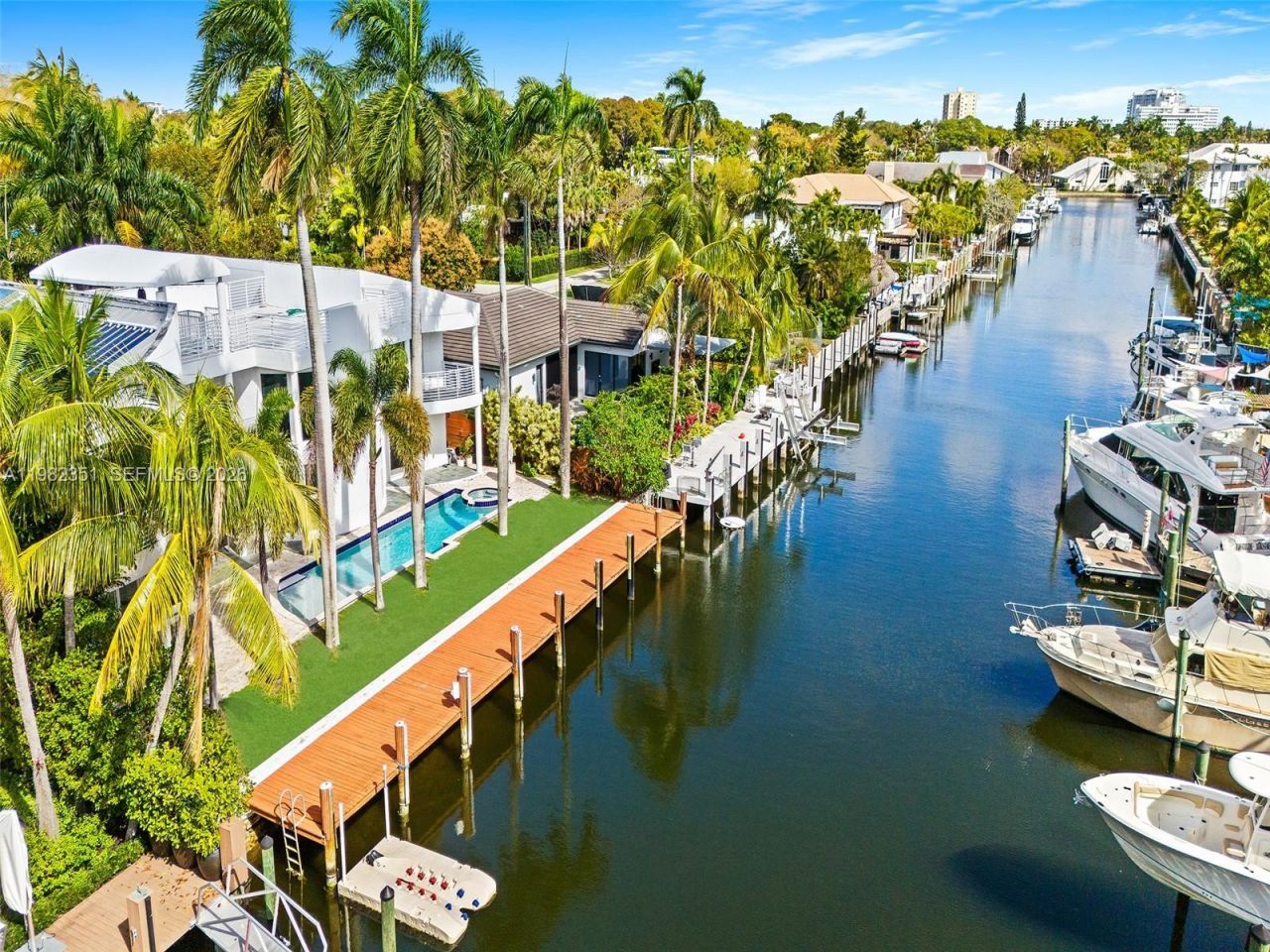 450 Victoria Ter, Fort Lauderdale, FL 33301 Photo