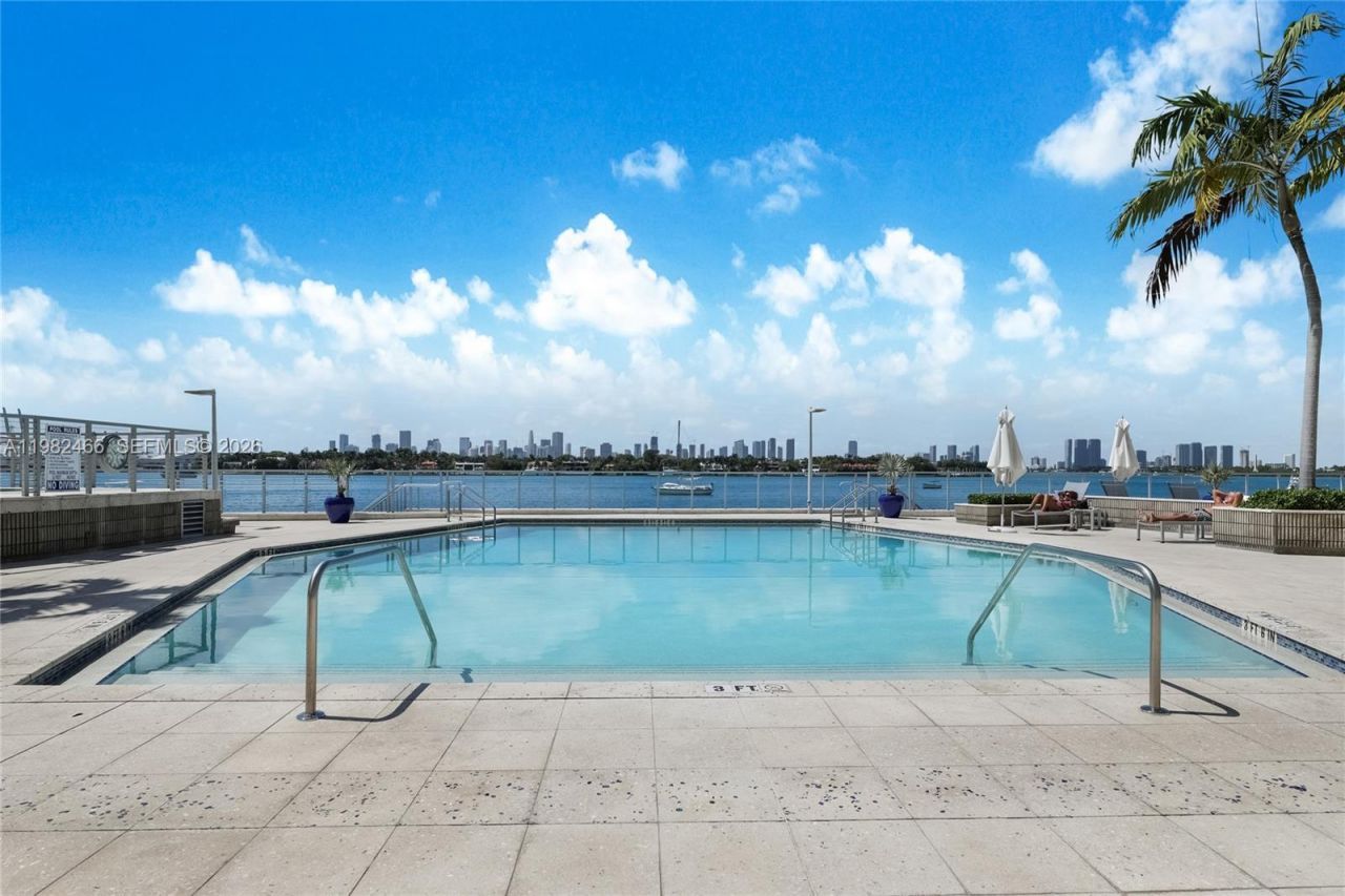 800 West Ave , Unit 605, Miami Beach, FL 33139 Photo