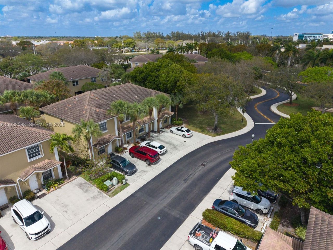 358 SW 122nd Ave , Pembroke Pines, FL 33025 Photo