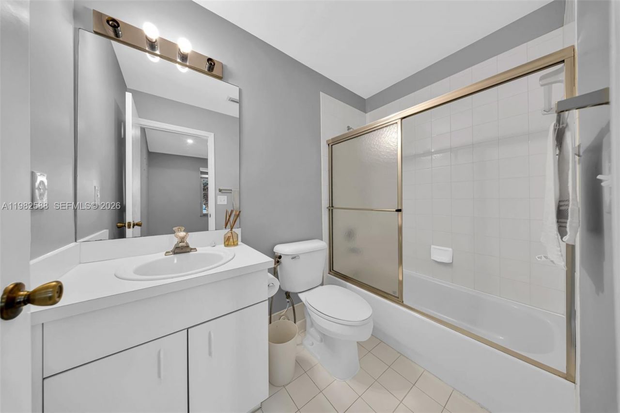 358 SW 122nd Ave , Pembroke Pines, FL 33025 Photo