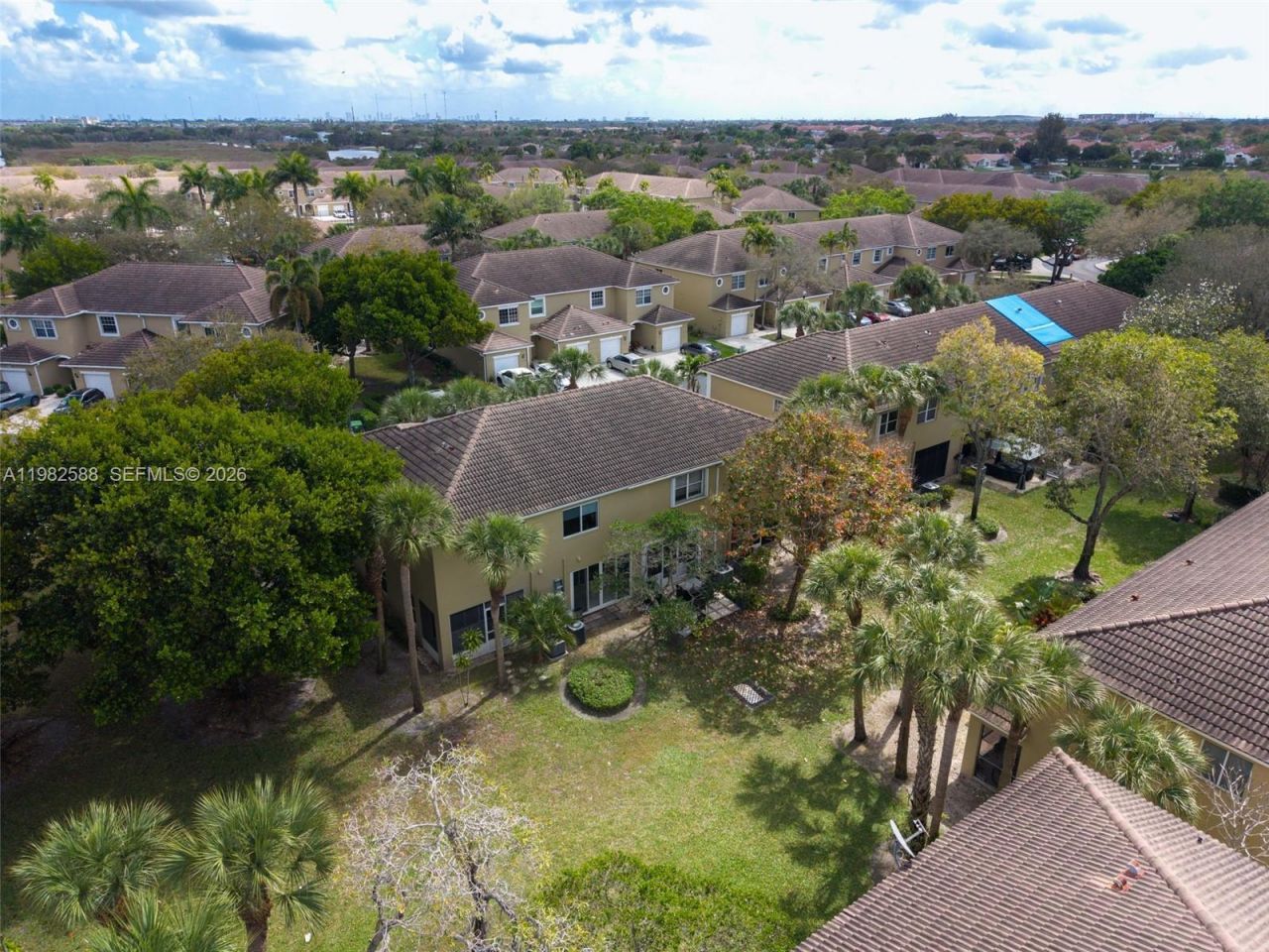 358 SW 122nd Ave , Pembroke Pines, FL 33025 Photo