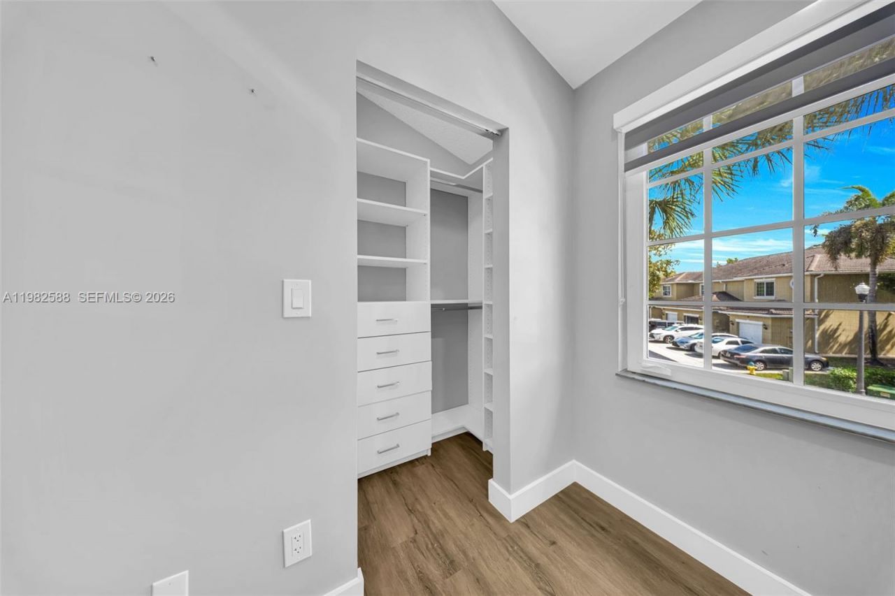 358 SW 122nd Ave , Pembroke Pines, FL 33025 Photo