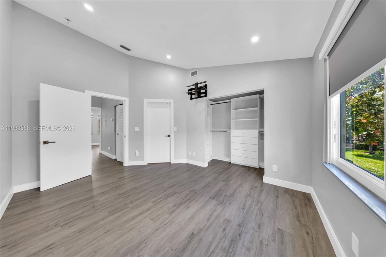 358 SW 122nd Ave , Pembroke Pines, FL 33025 Photo