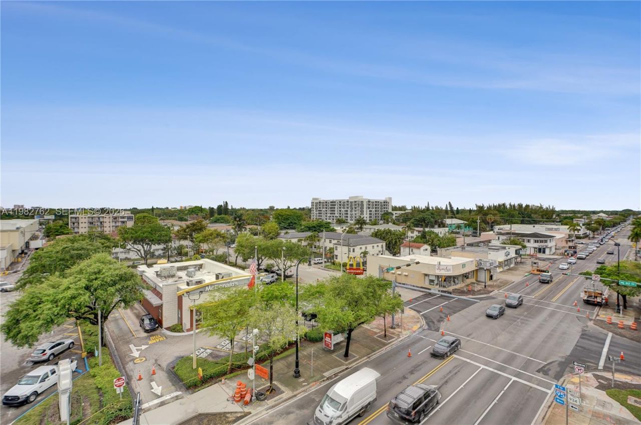 8101 Biscayne Blvd , Unit R-513, Miami, FL 33138 Photo