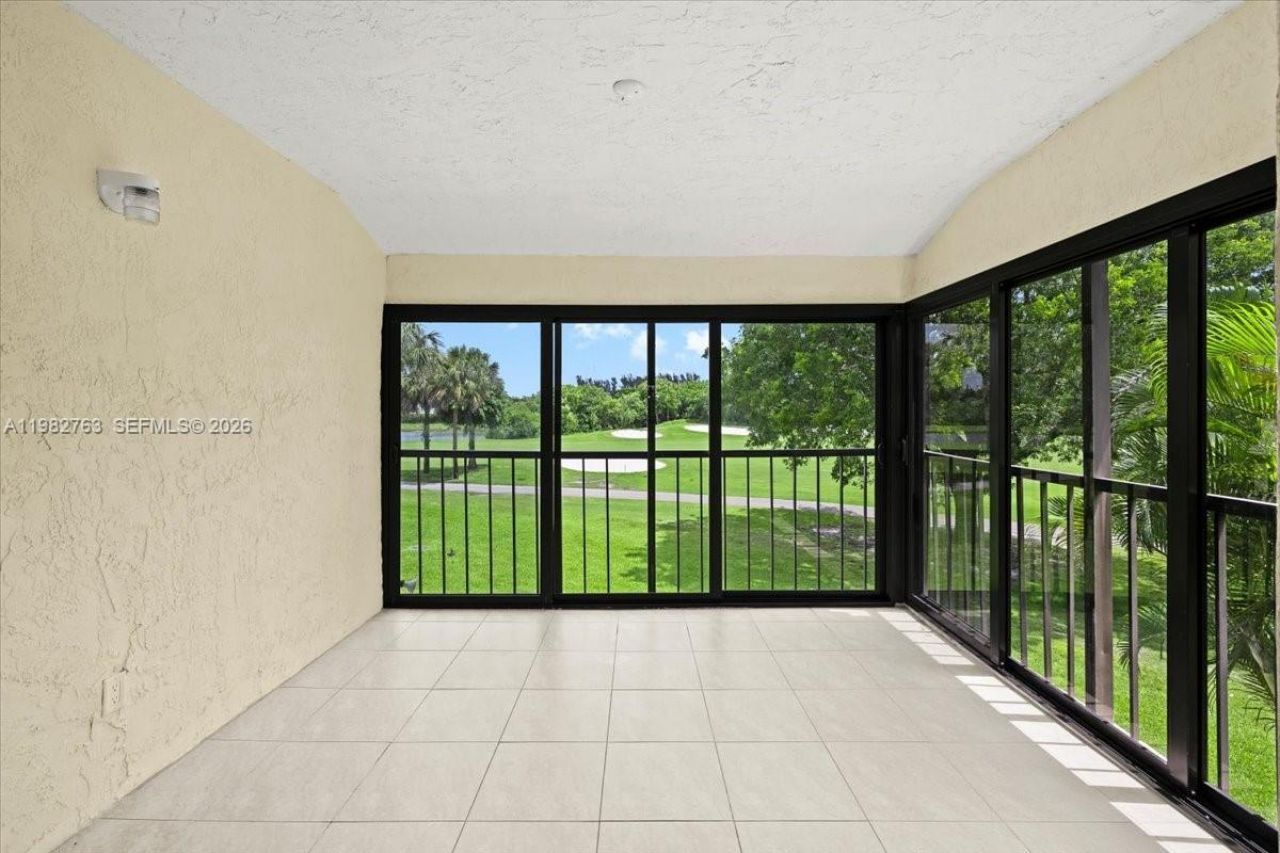 7944 Eastlake Dr, Unit D, Boca Raton, FL 33433 Photo
