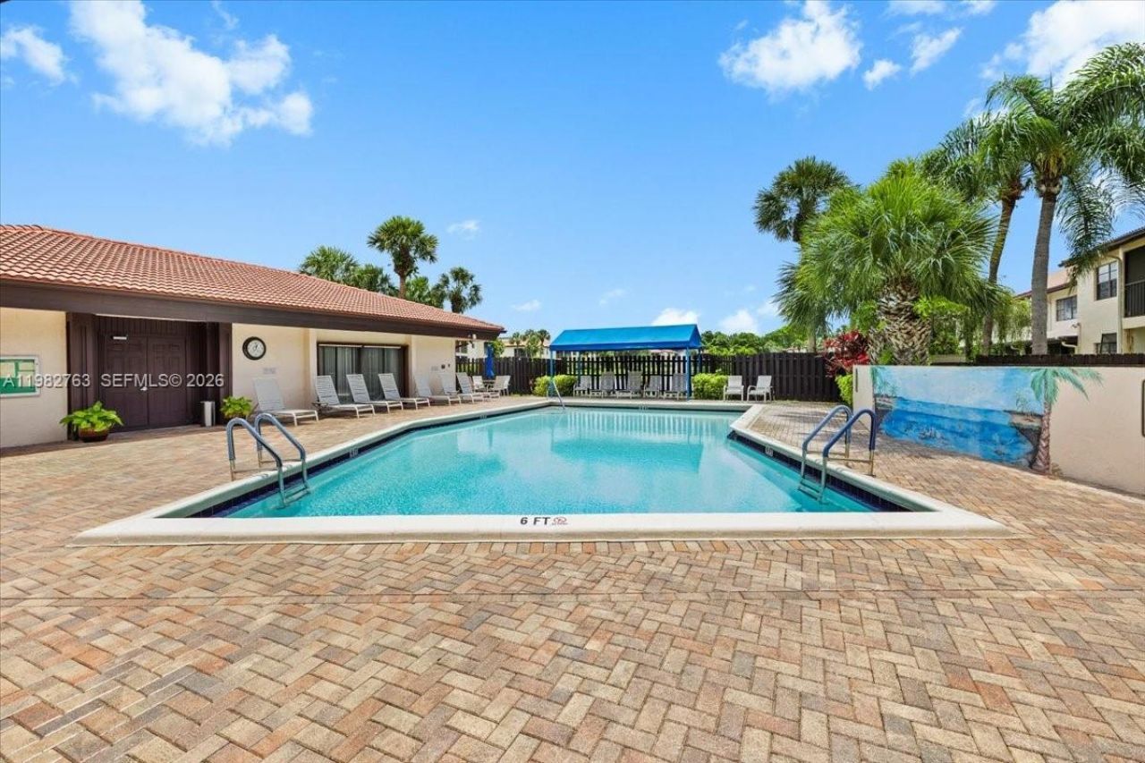 7944 Eastlake Dr, Unit D, Boca Raton, FL 33433 Photo