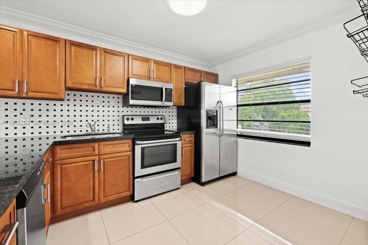 7944 Eastlake Dr, Unit D, Boca Raton, FL 33433 Photo