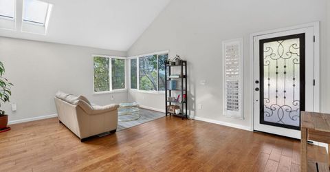 10010 Snowy Owl Way, Auburn, CA 95603 Photo