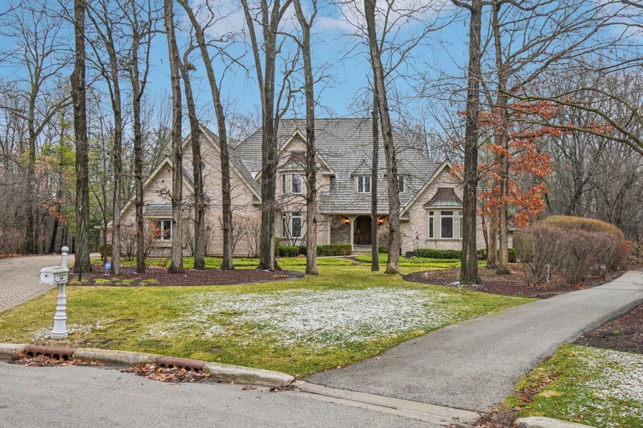 14 Briarwood Lane, Lincolnshire, IL 60069 Main Photo