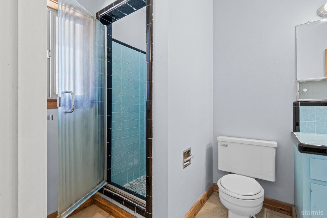 2493 Ponderosa Street, South Lake Tahoe, CA 96150 Photo