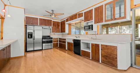 2493 Ponderosa Street, South Lake Tahoe, CA 96150 Photo