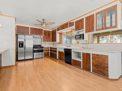 2493 Ponderosa Street, South Lake Tahoe, CA 96150 Photo