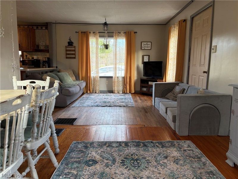 3719 Holmes Road, Cambridge, OH 43725 Photo 6