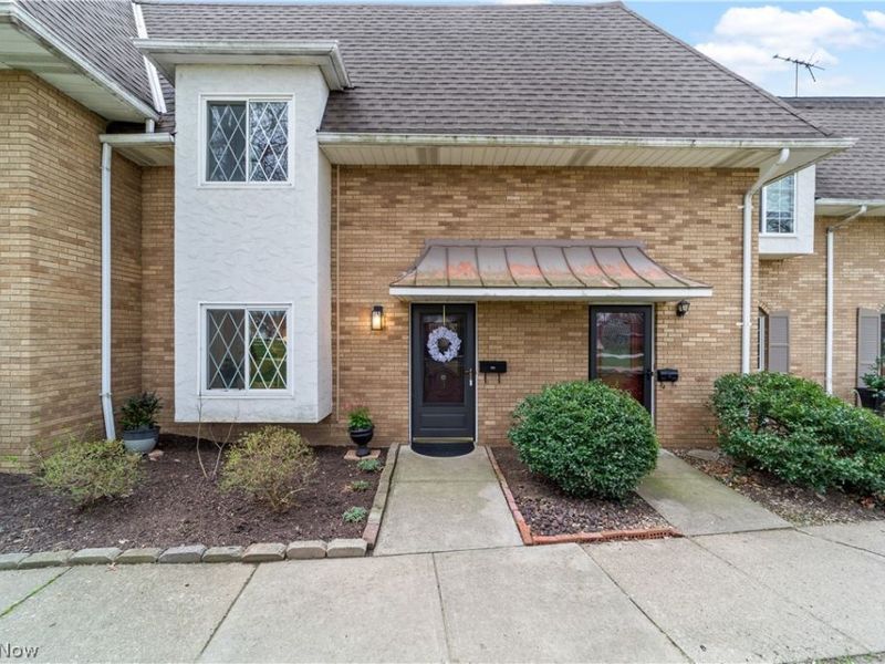 8228 Deepwood Boulevard, Unit 3, Mentor, OH 44060 Photo 1