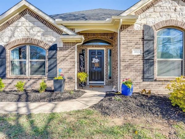 3021 Big Springs Drive, Joshua, TX 76058