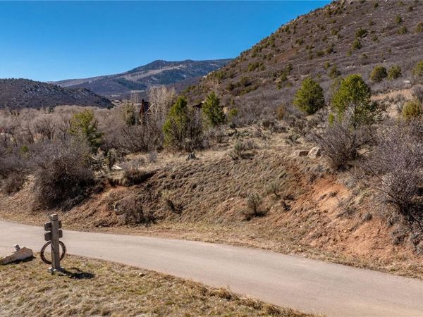 Van Dorn , Glenwood Springs, CO 81601