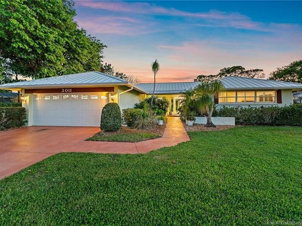 3011 SE Fairway W, Stuart, FL 34997