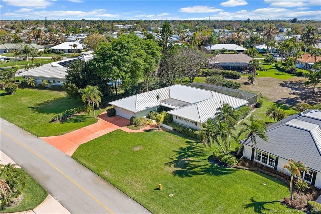 3011 SE Fairway W, Stuart, FL 34997 Photo