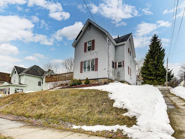 269 Bleecker Street, Gloversville, NY 12078