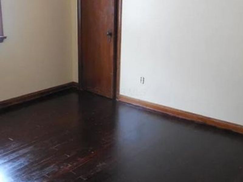 884 S Hague Avenue, Columbus, OH 43204 Photo 10