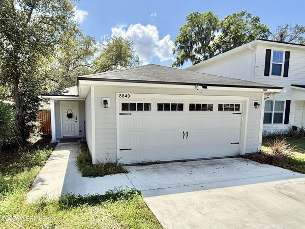 8840 EATON Avenue, Jacksonville, FL 32211