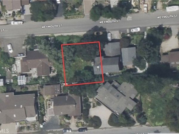 420 Weymouth Street, Cambria, CA 93428