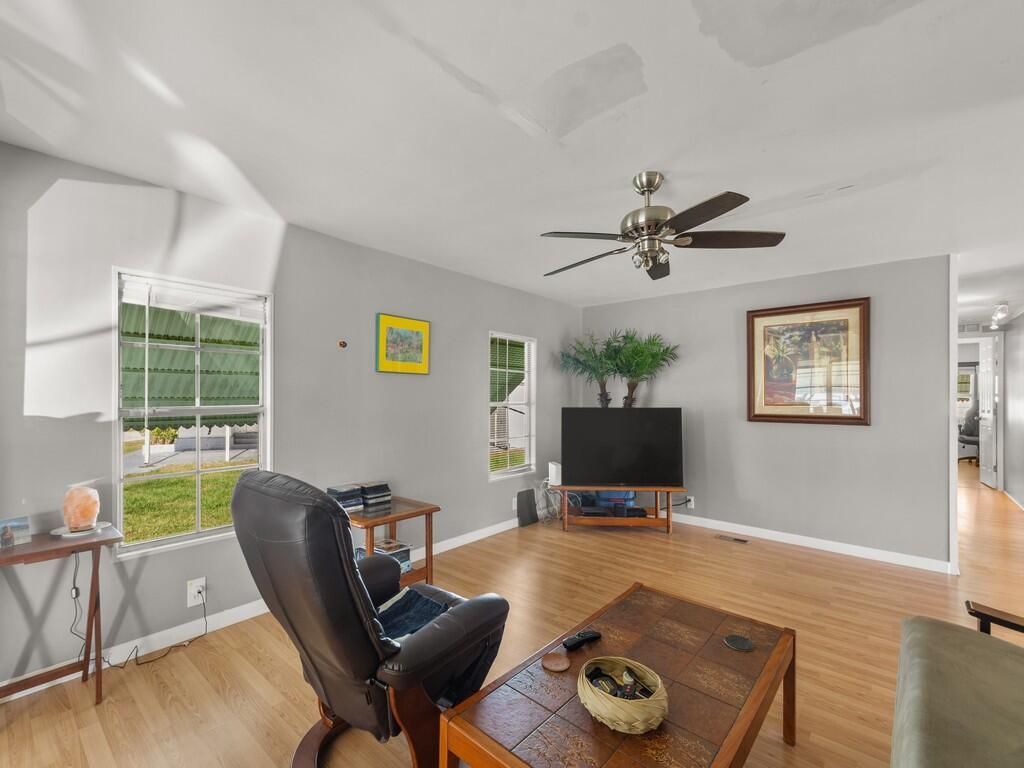 68 W Caribbean, Port Saint Lucie, FL 34952 Photo