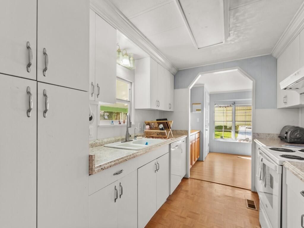 68 W Caribbean, Port Saint Lucie, FL 34952 Photo