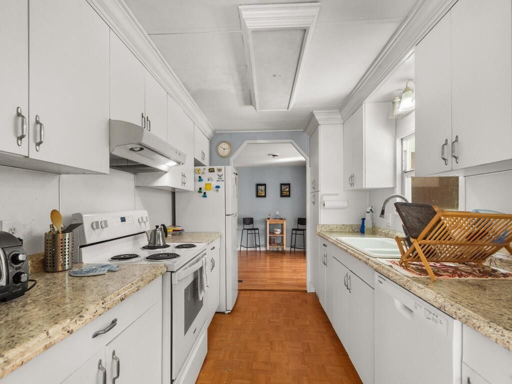 68 W Caribbean, Port Saint Lucie, FL 34952 Photo