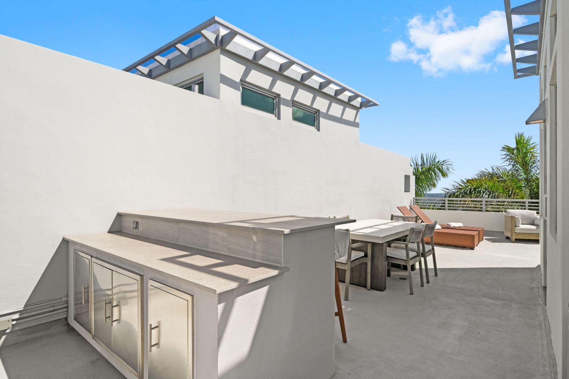 705 Briny Avenue, Pompano Beach, FL 33062 Photo