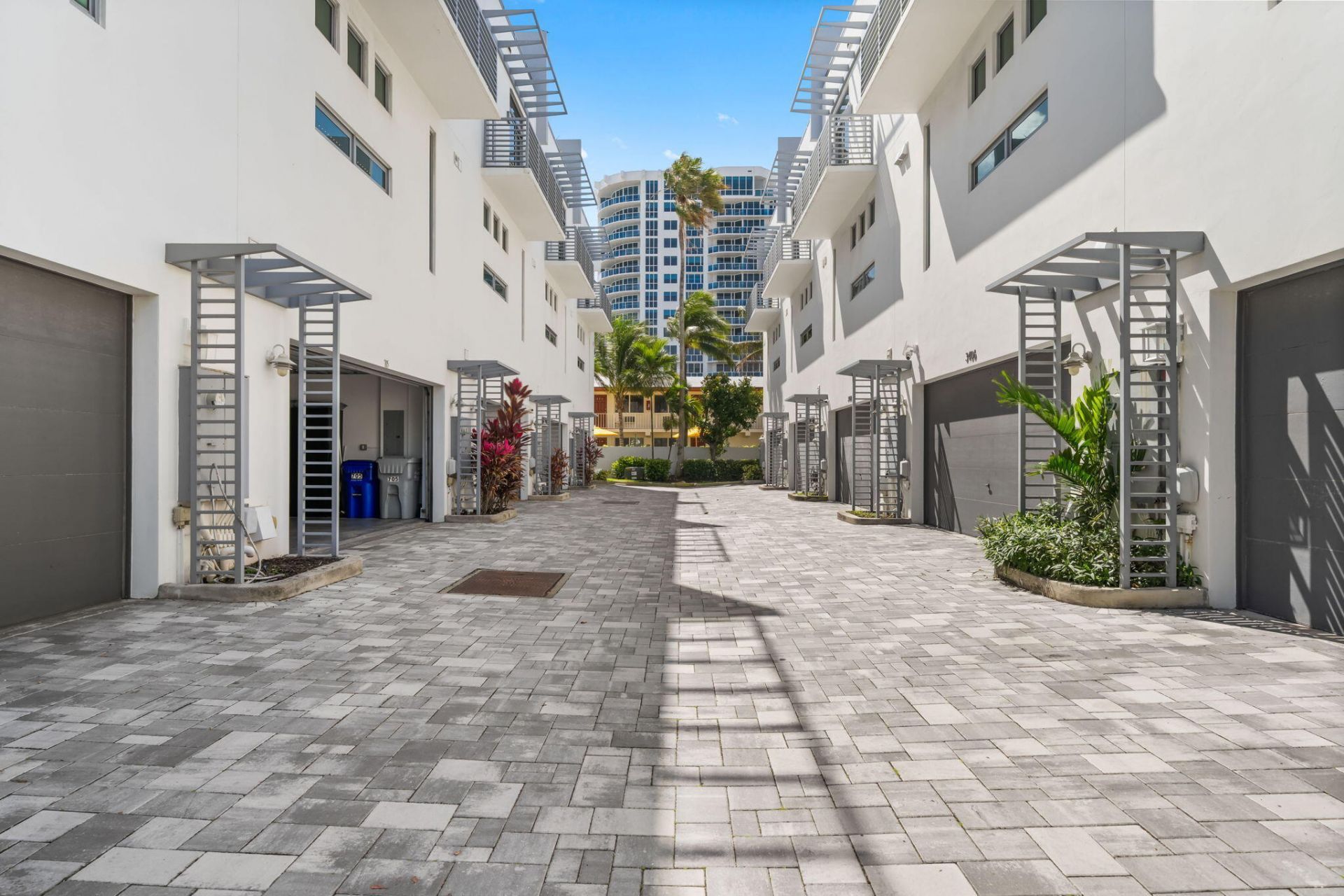 705 Briny Avenue, Pompano Beach, FL 33062 Photo