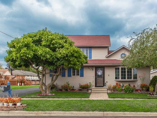 211 Warren Street, Albany, WI 53502