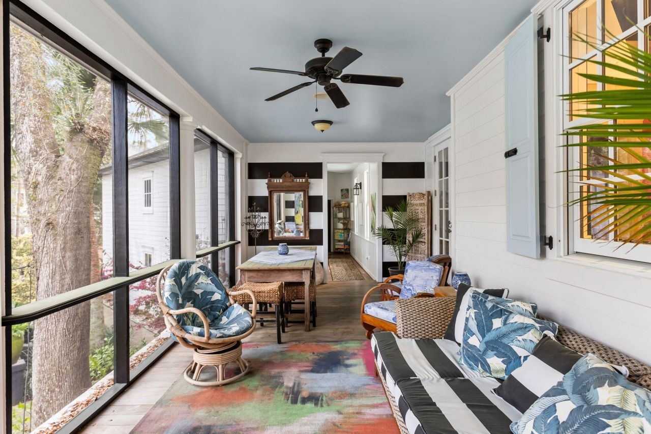 1648 John Fenwick Lane Photo 13