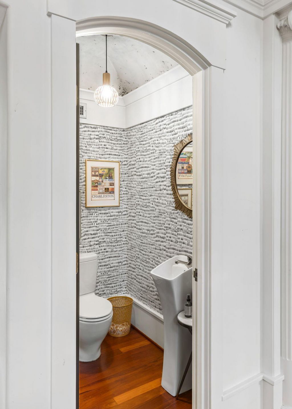 1648 John Fenwick Lane Photo 14