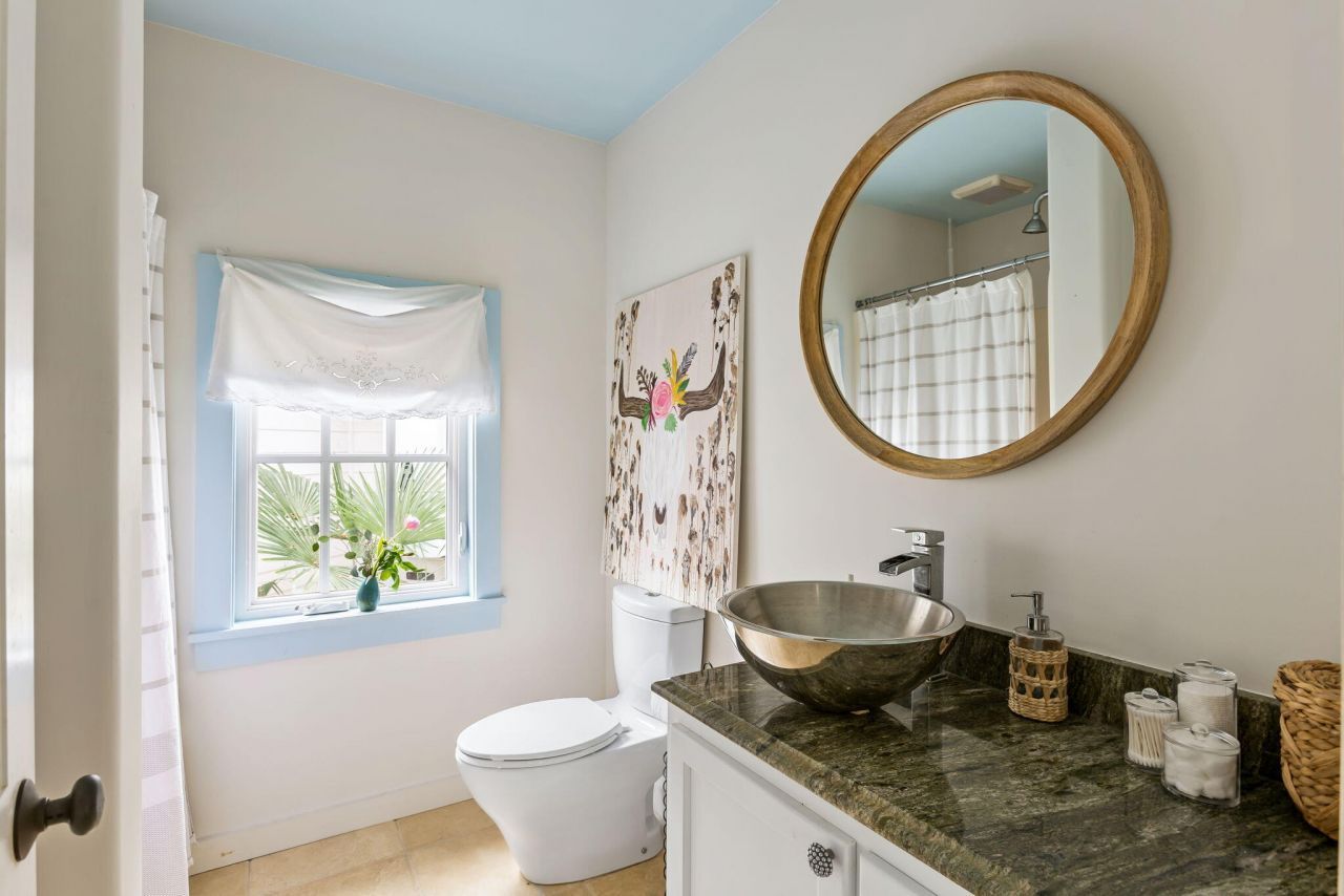 1648 John Fenwick Lane Photo 28