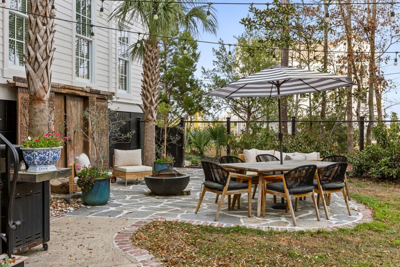 1648 John Fenwick Lane Photo 32