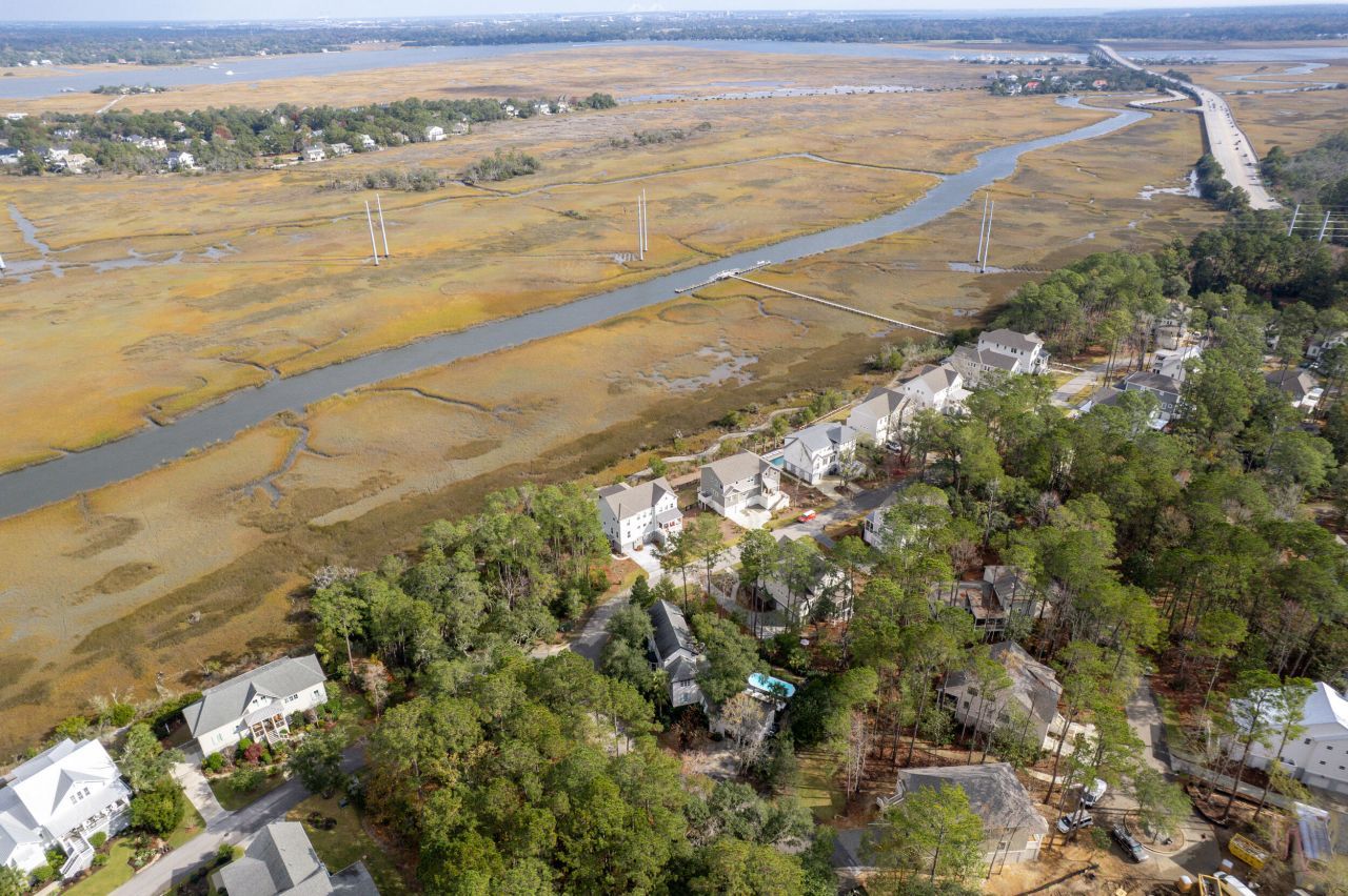 1648 John Fenwick Lane Photo 48