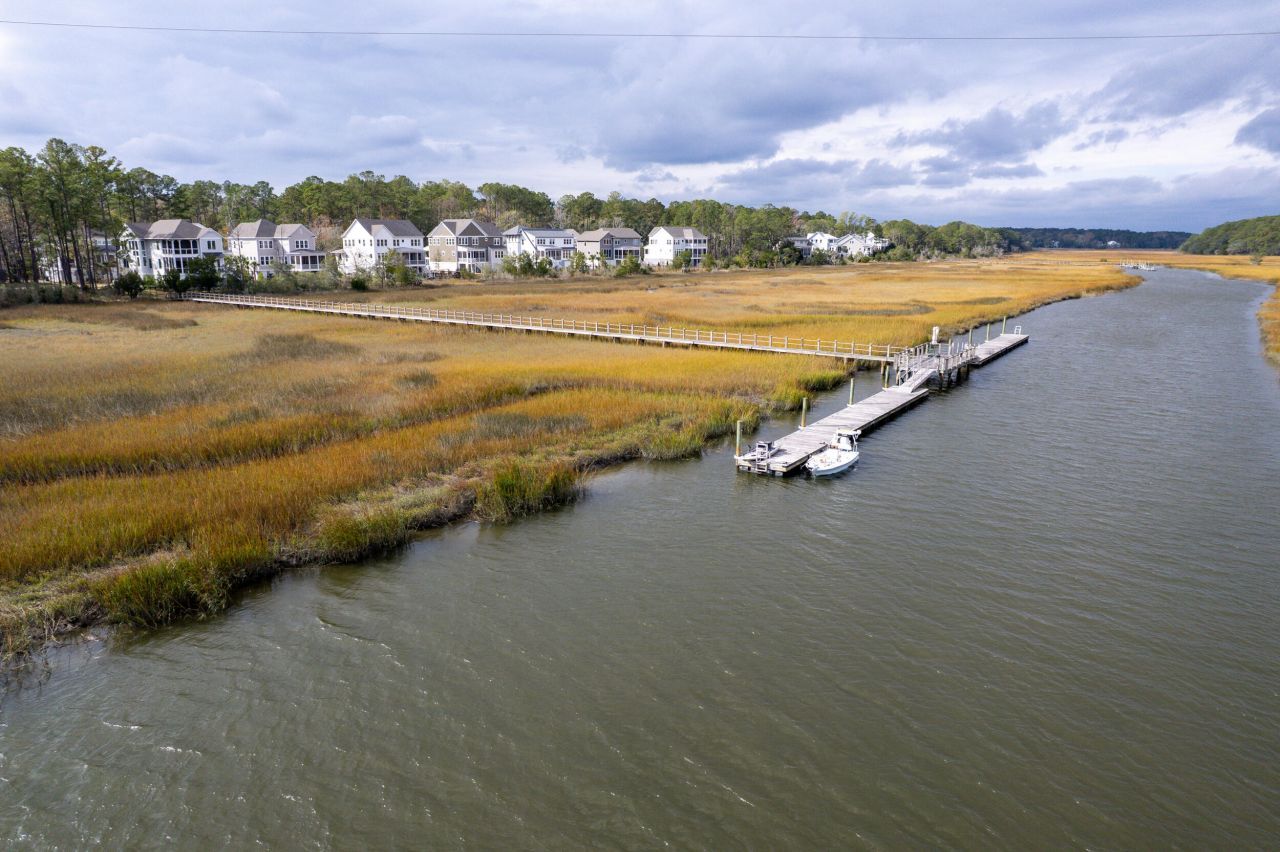 1648 John Fenwick Lane Photo 53