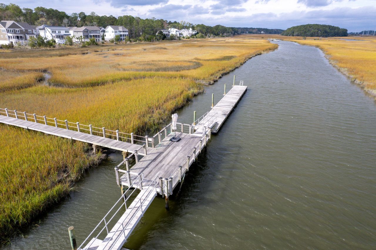 1648 John Fenwick Lane Photo 55