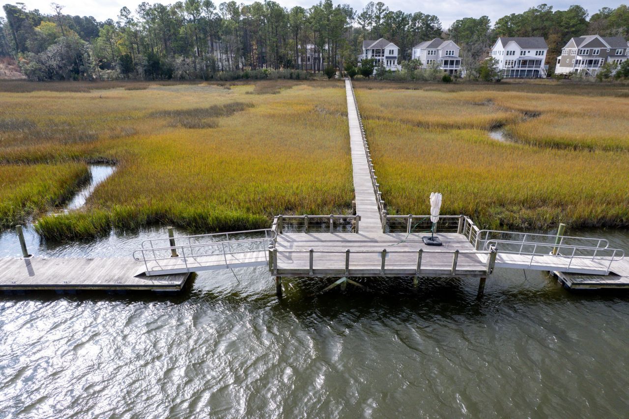 1648 John Fenwick Lane Photo 56